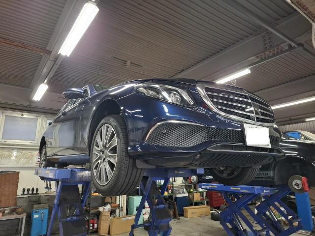メルセデス・ベンツ　Ｅクラス　W213　車検　京都府　京都市　輸入車　外車　修理　車検　メンテナンス　カスタム　タイヤ交換　宇治市　長岡京市　亀岡市　大津市　草津市　守山市　栗東市　茨木市　高槻市　奈良市