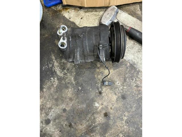 フェアレディＺ　電装系修理　エアコン点検　コンプレッサー交換　エアコンサイクルクリーニング　福岡県　糟屋郡　志免町　粕屋町　須恵町　宇美町　篠栗町　久山町　新宮町　福岡市　東区　博多区　中央区　城南区　南区　