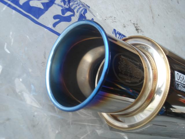 山形県酒田市、部品持込大歓迎ジャックロード、トヨタ・ヴェルファイアに部品持込みにてマフラー交換作業依頼。