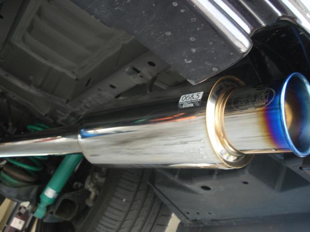山形県酒田市、部品持込大歓迎ジャックロード、トヨタ・ヴェルファイアに部品持込みにてマフラー交換作業依頼。