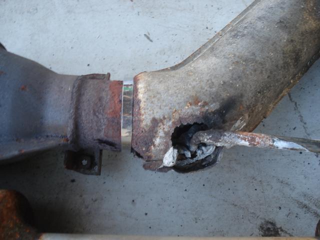 山形県酒田市部品持込大歓迎のジャックロード、日産フェアレディＺに柿本改マフラー交換