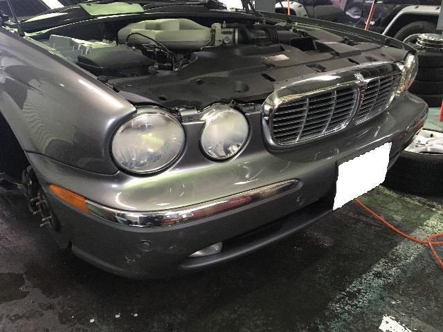 ジャガー　ヘッドライト　ライト磨き　車検