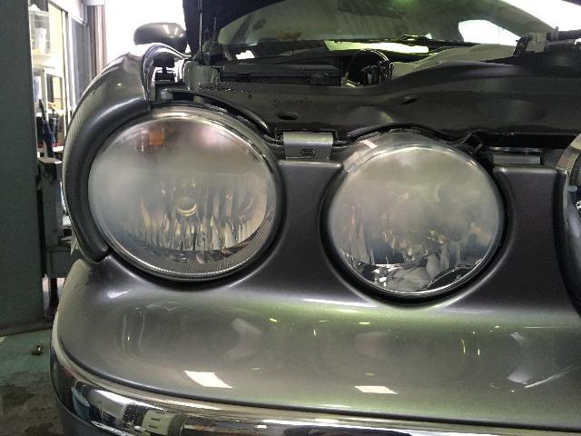 ジャガー　ヘッドライト　ライト磨き　車検